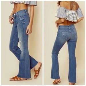 MOTHER DENIM Weekender Fray A Groovy Kind of Love Jean - Size 26